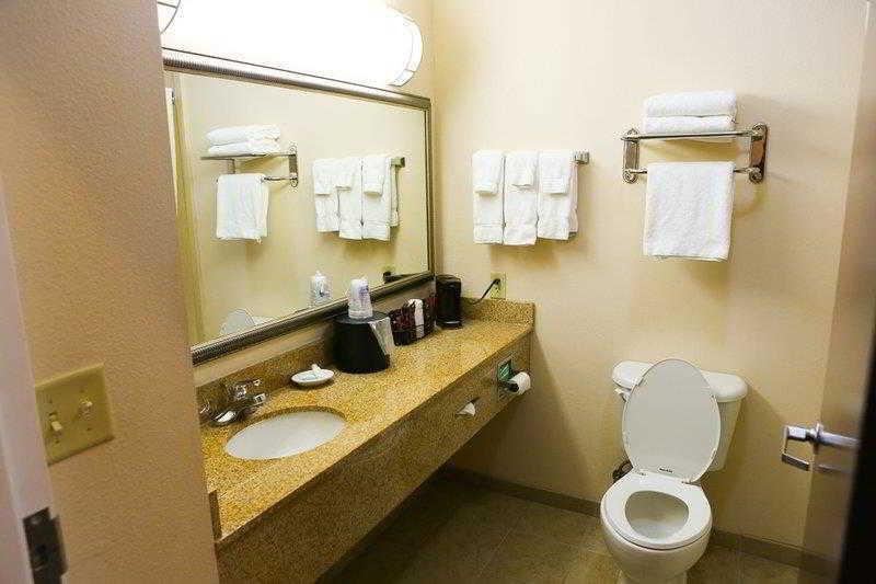 Country Inn & Suites By Radisson, Midway - Tallahassee West Exteriér fotografie