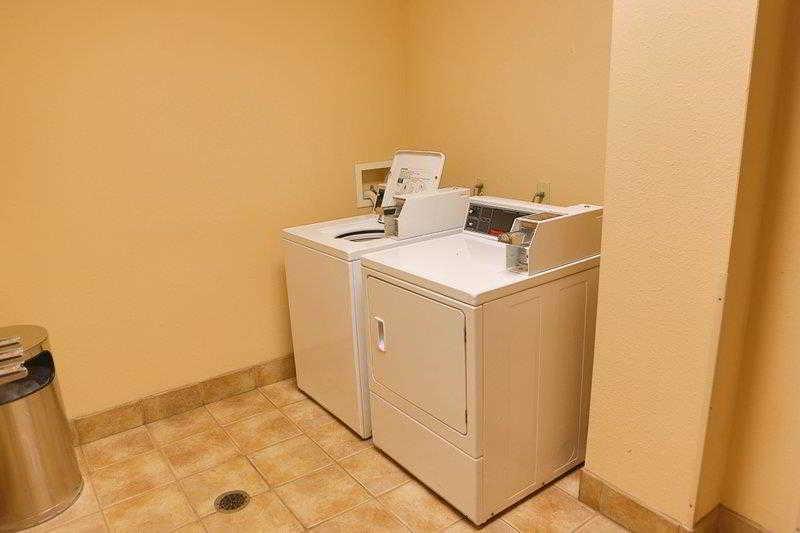 Country Inn & Suites By Radisson, Midway - Tallahassee West Exteriér fotografie