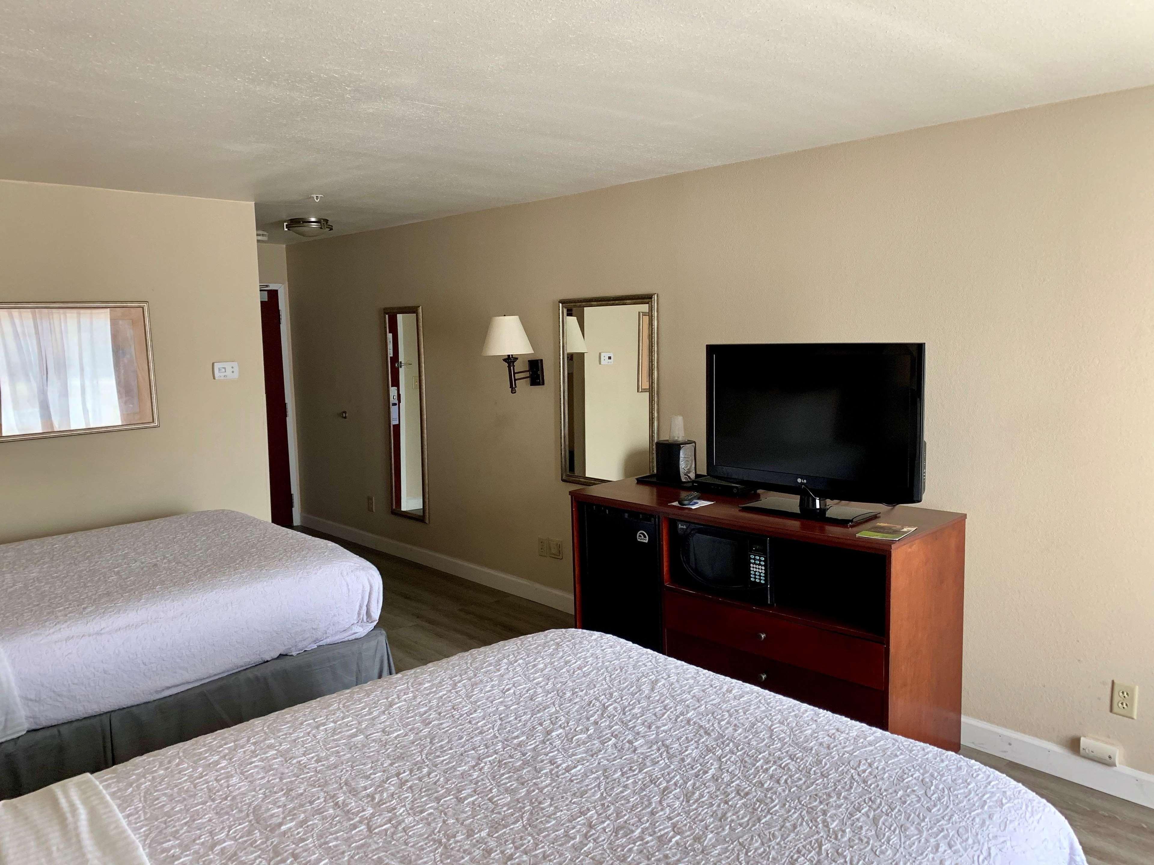 Country Inn & Suites By Radisson, Midway - Tallahassee West Exteriér fotografie