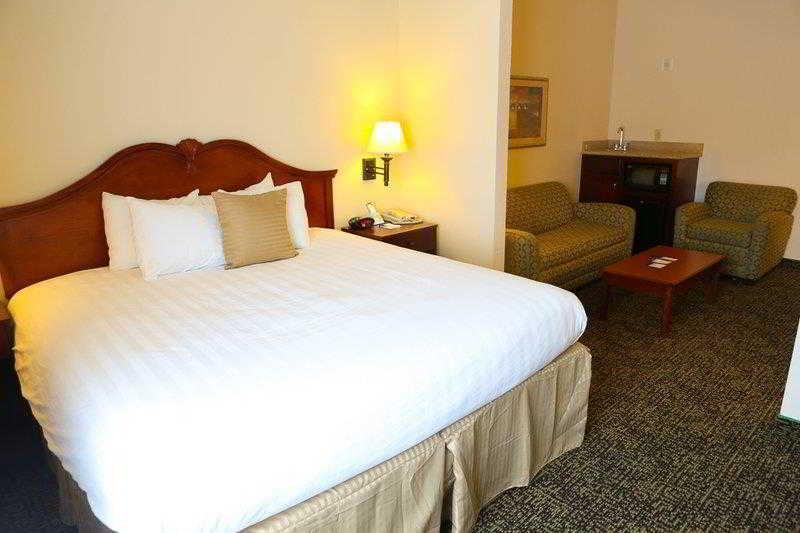 Country Inn & Suites By Radisson, Midway - Tallahassee West Exteriér fotografie