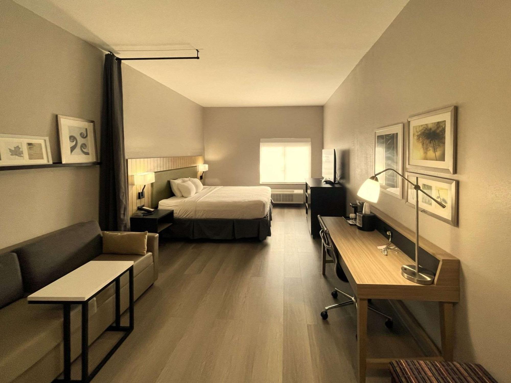 Country Inn & Suites By Radisson, Midway - Tallahassee West Exteriér fotografie