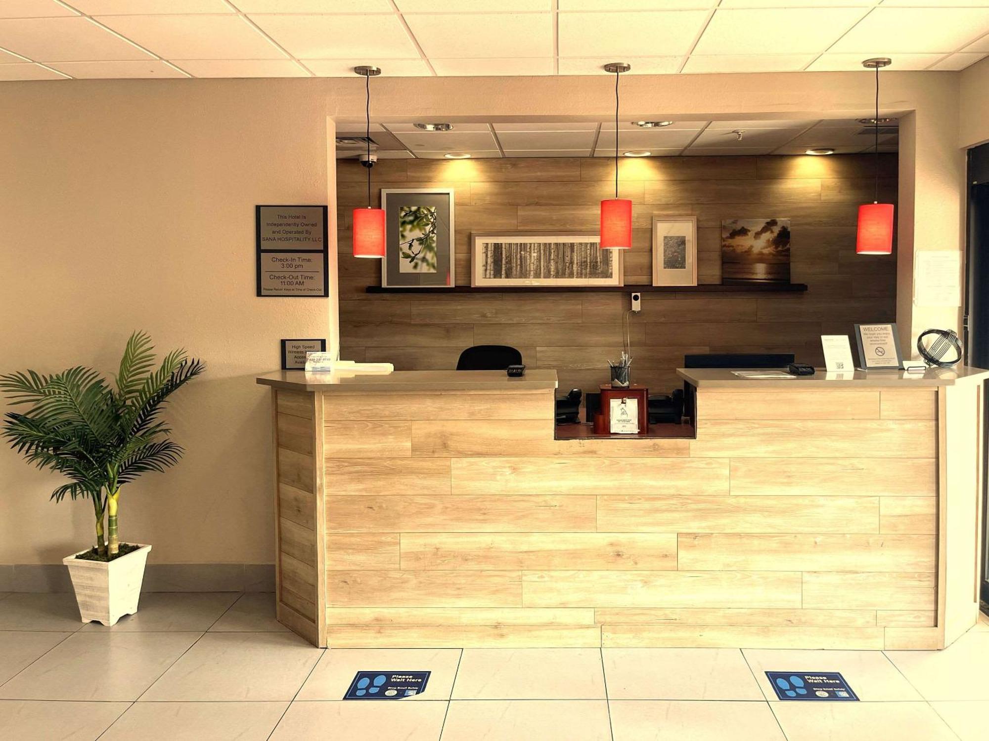 Country Inn & Suites By Radisson, Midway - Tallahassee West Exteriér fotografie